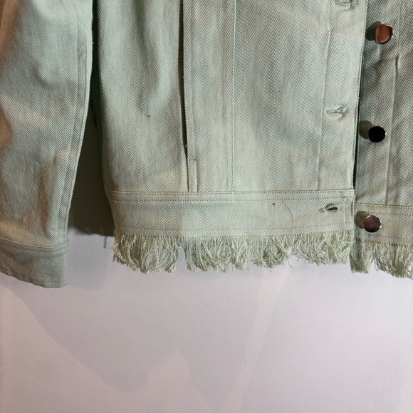 CELESTIAL BLUE Sz L Crochet Style Back Fringed 100% Cotton Mint Denim Jacket - Picture 4 of 9